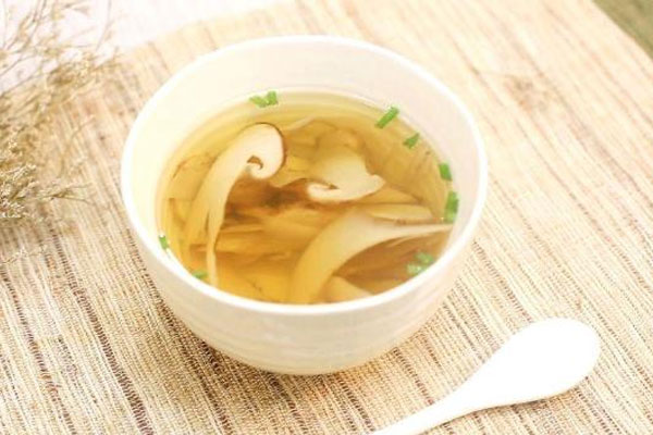 蔥花清燉松茸湯怎么做才好吃