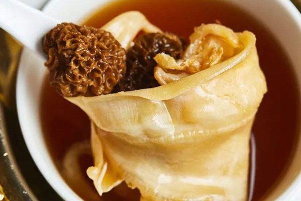 羊肚菌魚(yú)膠湯如何做才好吃
