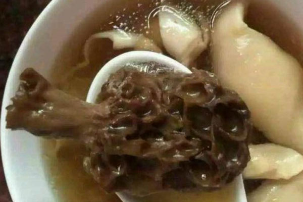 羊肚菌魚(yú)膠湯的營(yíng)養(yǎng)價(jià)值和功效作用