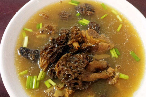喝羊肚菌燉瘦肉湯會上火嗎