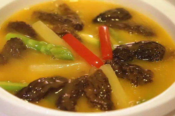 羊肚菌蘆筍清湯的營養(yǎng)價(jià)值和功效作用
