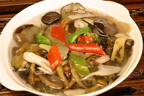 懷孕初期，孕婦該怎么吃才對(duì)胎兒發(fā)育好