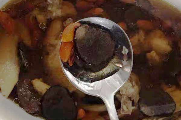松露百合湯的食用禁忌 松露百合湯的食用禁忌