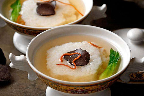 松露蟲(chóng)草花湯的食用禁忌 松露蟲(chóng)草花湯的食用禁忌