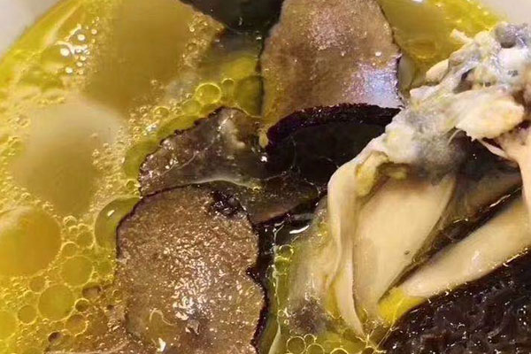 松露當(dāng)歸雞湯的做法，具有哪些功效作用