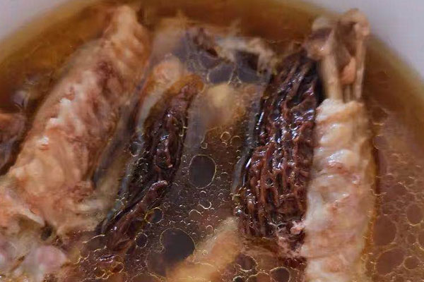 羊肚菌燉鴨子營(yíng)養(yǎng)好嗎，羊肚菌燉鴨湯的禁忌