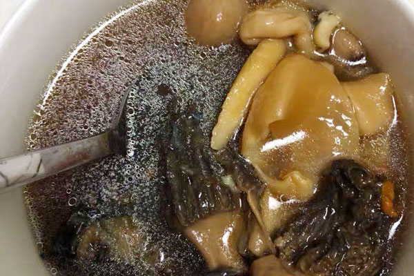 羊肚菌能和蘑菇一起吃嗎 羊肚菌能和蘑菇一起吃嗎