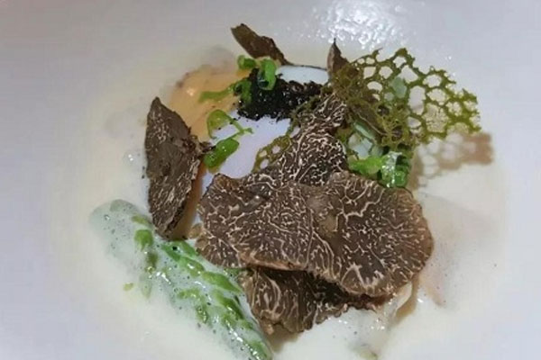 松露在法國(guó)的吃法 松露在法國(guó)的吃法