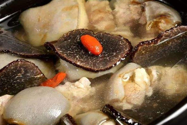 湯汁松露好吃嗎 湯汁松露好吃嗎