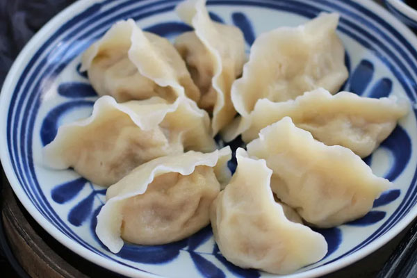 羊肚菌餃子的做法
