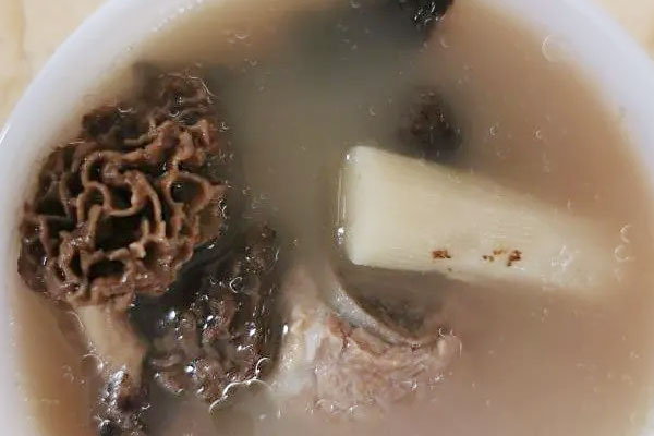 來(lái)月經(jīng)能吃羊肚菌湯嗎