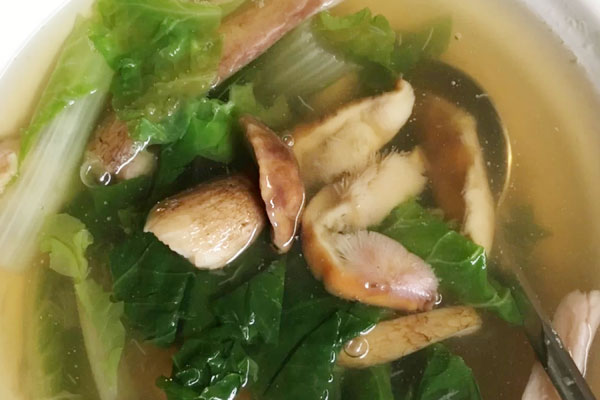 牛肝菌青菜湯怎么做好吃，嘌呤高不高