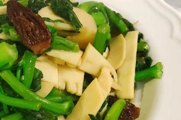 羊肚菌冬筍炒菜苔的做法，有哪些營養(yǎng)價值