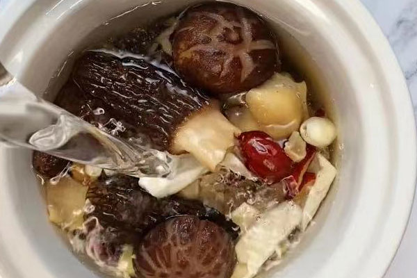 羊肚菌干貝花菇湯的做法，有哪些功效作用