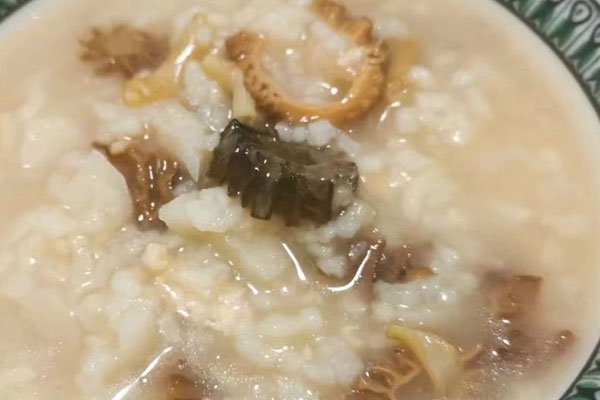 羊肚菌沙蟲排骨粥的做法，有哪些營養(yǎng)價值