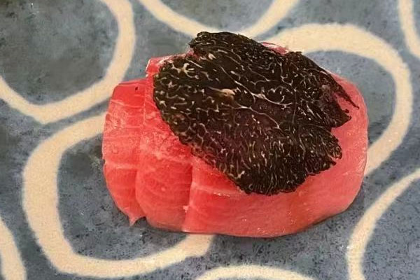 黑松露金槍魚(yú)握壽司怎么做好吃 黑松露金槍魚(yú)握壽司怎么做好吃