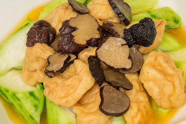 黑松露油豆腐燜絲瓜的做法，有哪些食用禁忌