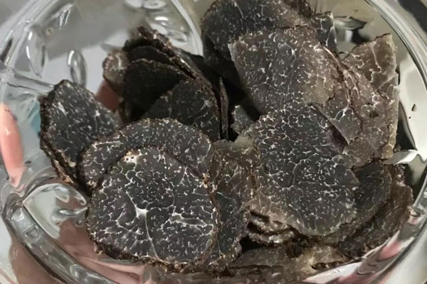 松露可以生吃不，松露泡茶后可以直接食用嗎