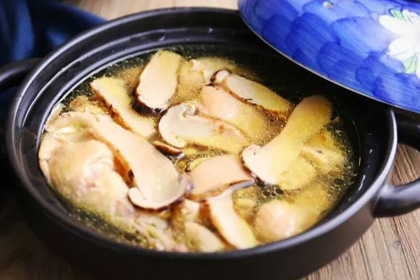 煮松茸湯用哪種鍋好 煮松茸湯用哪種鍋好