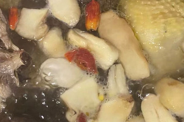 松茸雞湯好喝的竅門 松茸雞湯好喝的竅門