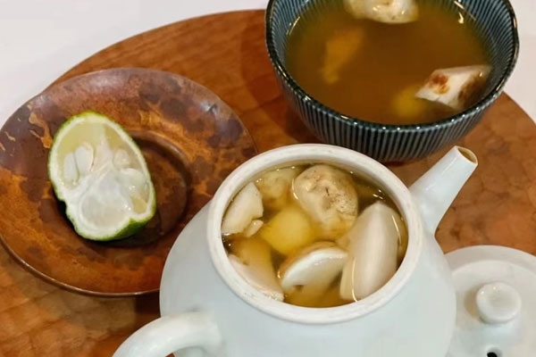 松茸銀杏土瓶蒸的做法，有哪些功效作用