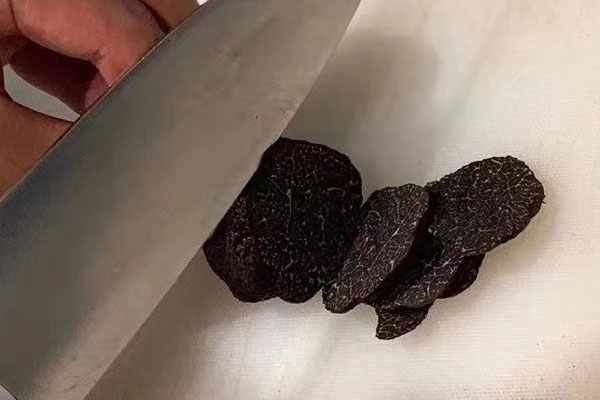 松露聞起來(lái)是煤氣味嗎 松露聞起來(lái)是煤氣味嗎