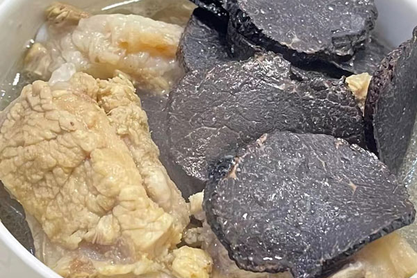黑松露霸王花排骨湯的做法，有哪些功效作用