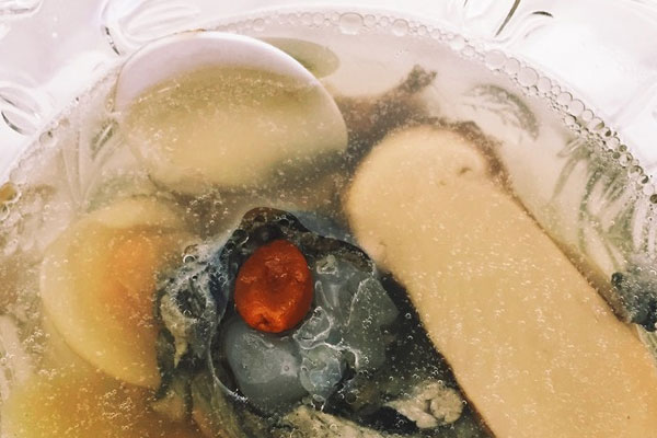 松茸烏雞文蛤湯的做法，有哪些食用禁忌