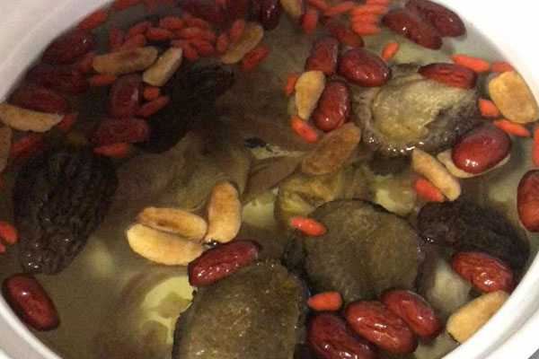 羊肚菌響鑼扇骨湯怎么做好喝，有哪些食用禁忌