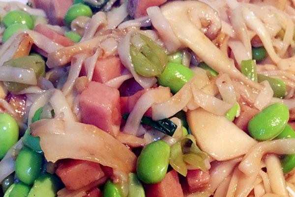 鮮松茸青豆燜面的做法，有哪些食用禁忌