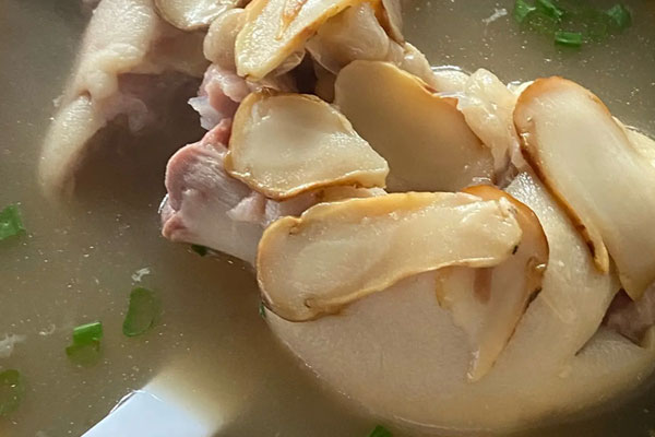 松茸豬蹄湯怎么做好吃，有哪些功效作用