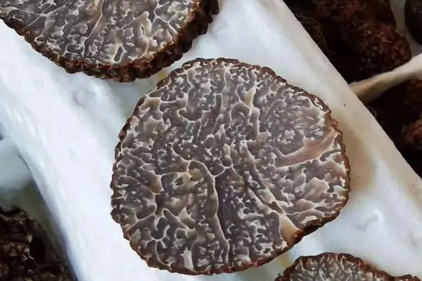 黑松露醬香五花肉的食用禁忌 黑松露醬香五花肉的食用禁忌