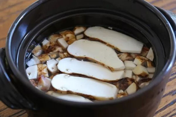 松茸都是野生的嗎，松茸適合什么地區(qū)種植