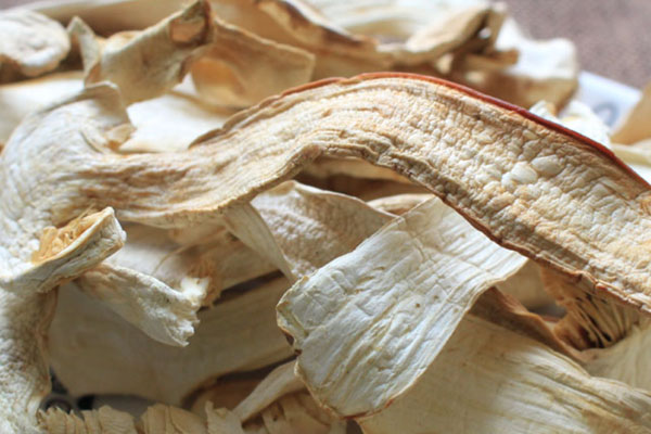 干松茸怎么做最有營(yíng)養(yǎng)價(jià)值，干松茸可以用開(kāi)水泡嗎