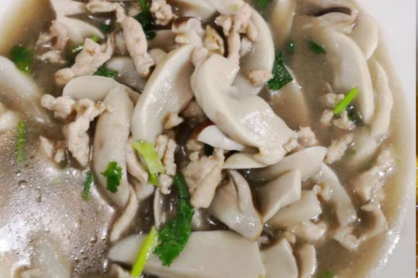 鮮松茸炒肉絲怎么做好吃，有哪些功效作用