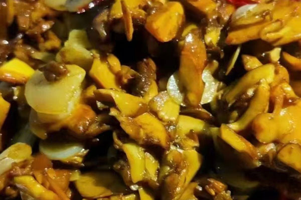 吃冷的牛肝菌會(huì)不會(huì)中毒 吃冷的牛肝菌會(huì)不會(huì)中毒